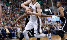 九游娱乐教练-凯尔特人擒灰熊，海沃德17+8