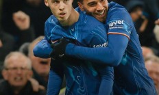 九游娱乐电竞-包含切尔西坐拥最佳阵容，英超冠军指日可待的词条