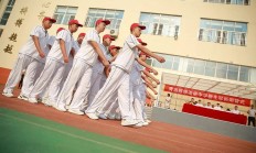 九游娱乐app-球员们用勇气和汗水谱写未来