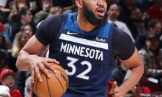 九游娱乐网页版-小牛主场大胜热火，唐斯贡献全场最高分