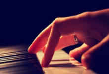 欧洲顶级联赛球队点对点较量，积分榜再次翻新，欧洲各球队联赛