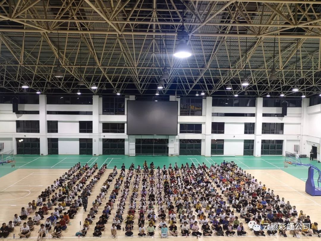 球员们用勇气和汗水谱写未来