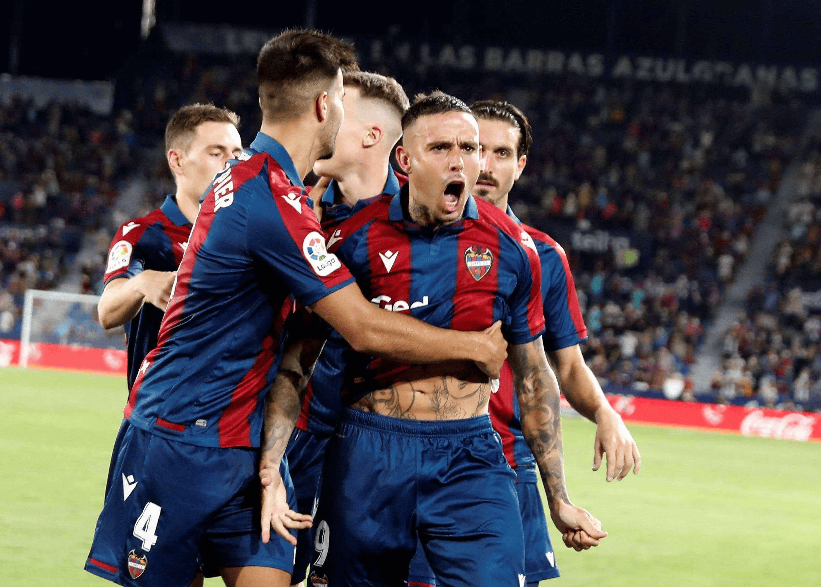 拜仁慕尼黑主场告捷提升士气的简单介绍