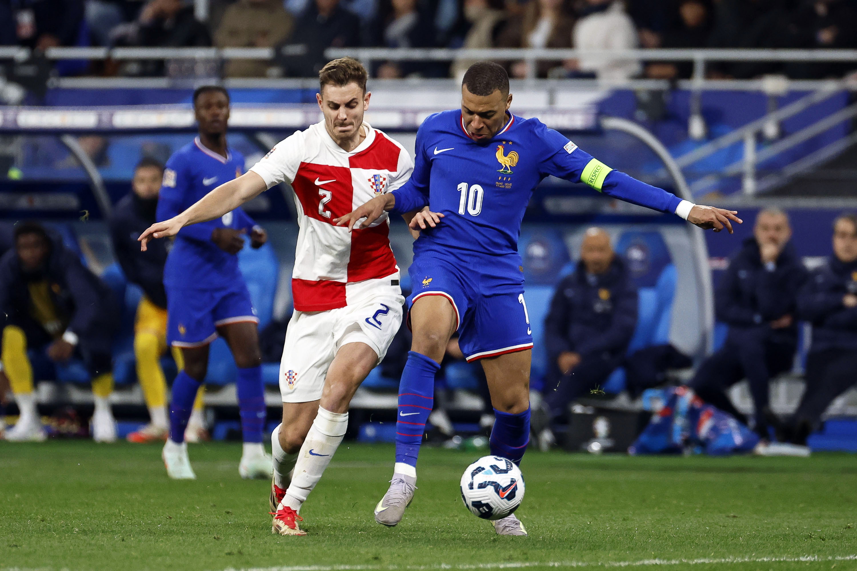 欧国联半决赛：比利时遗憾失利，波兰成功晋级决赛