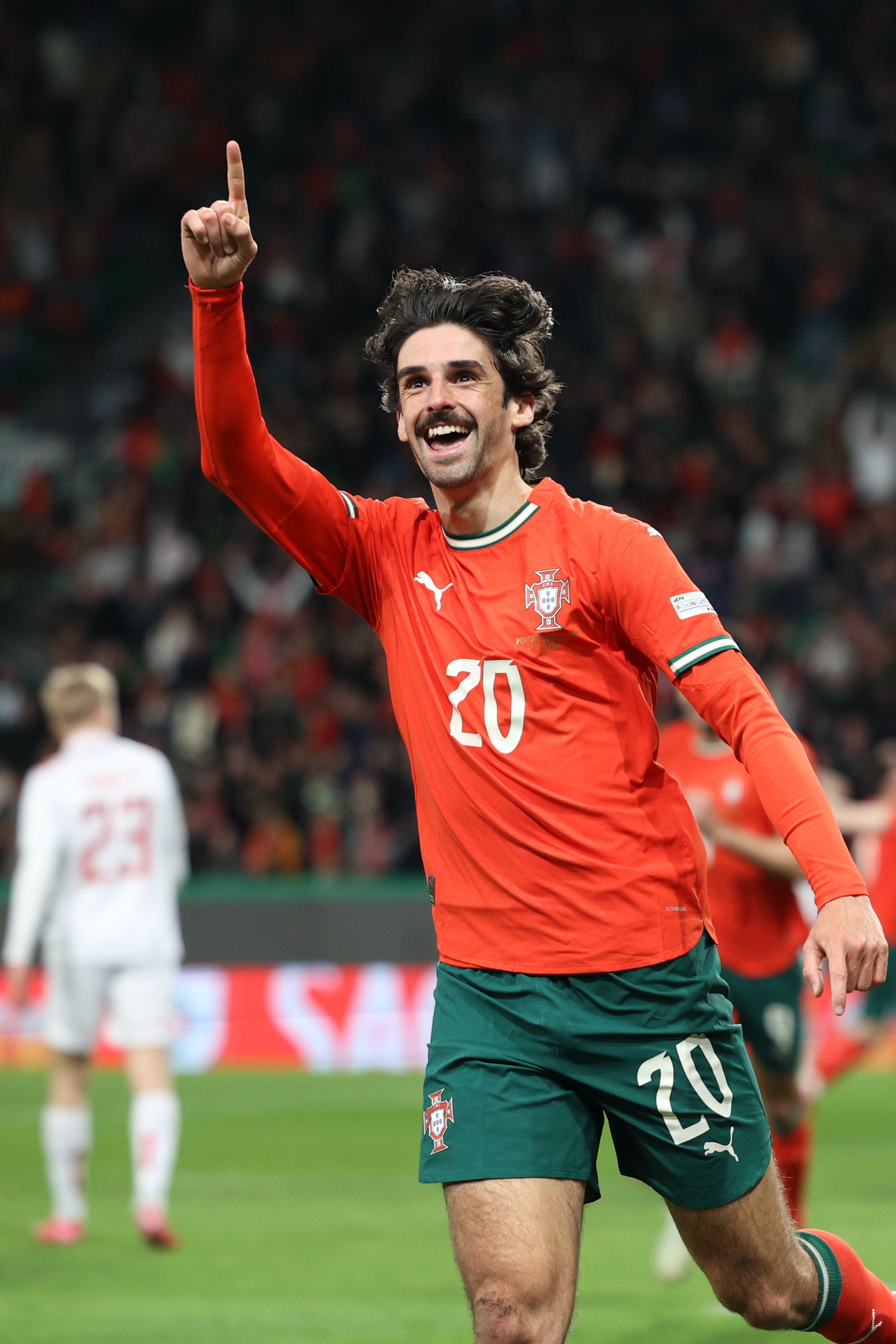 欧国联半决赛：比利时遗憾失利，波兰成功晋级决赛