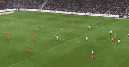 包含巴黎客场大胜图卢兹，全取三分稳坐次席的词条