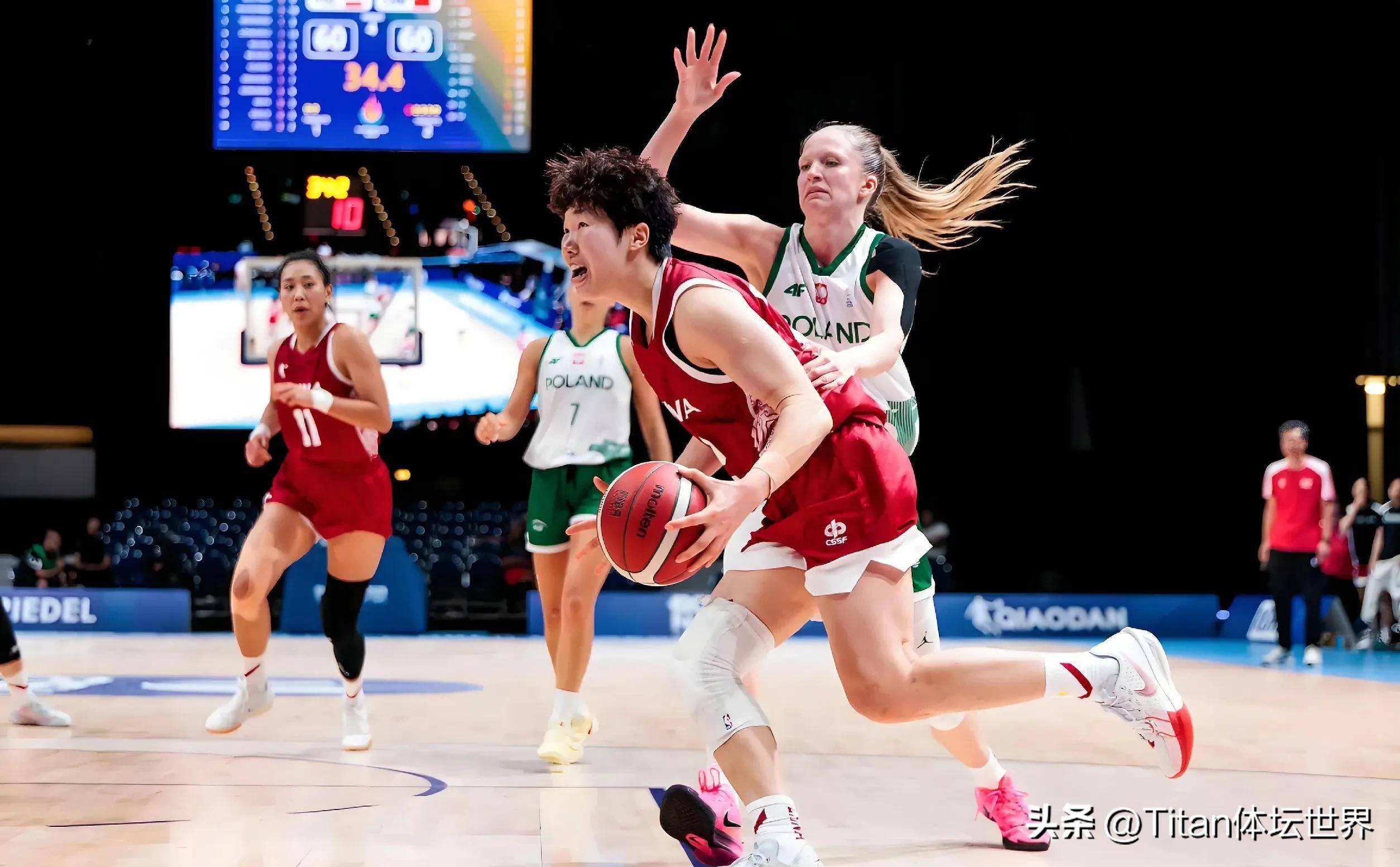 泰国女篮队员表现出色在国际赛中获得最佳球员的简单介绍