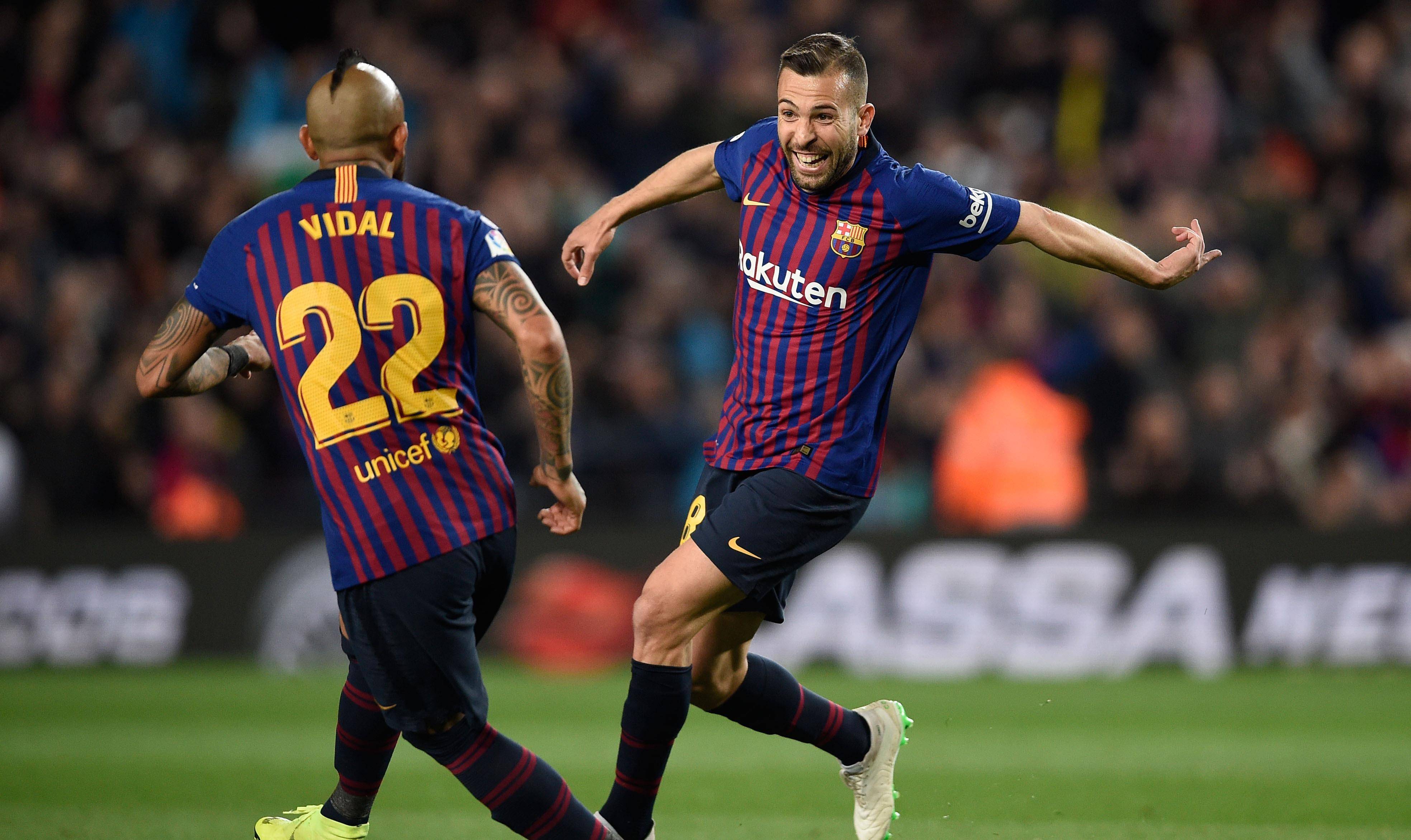 关于巴塞罗那险胜拜仁慕尼黑，西甲传统劲旅晋级决赛的信息