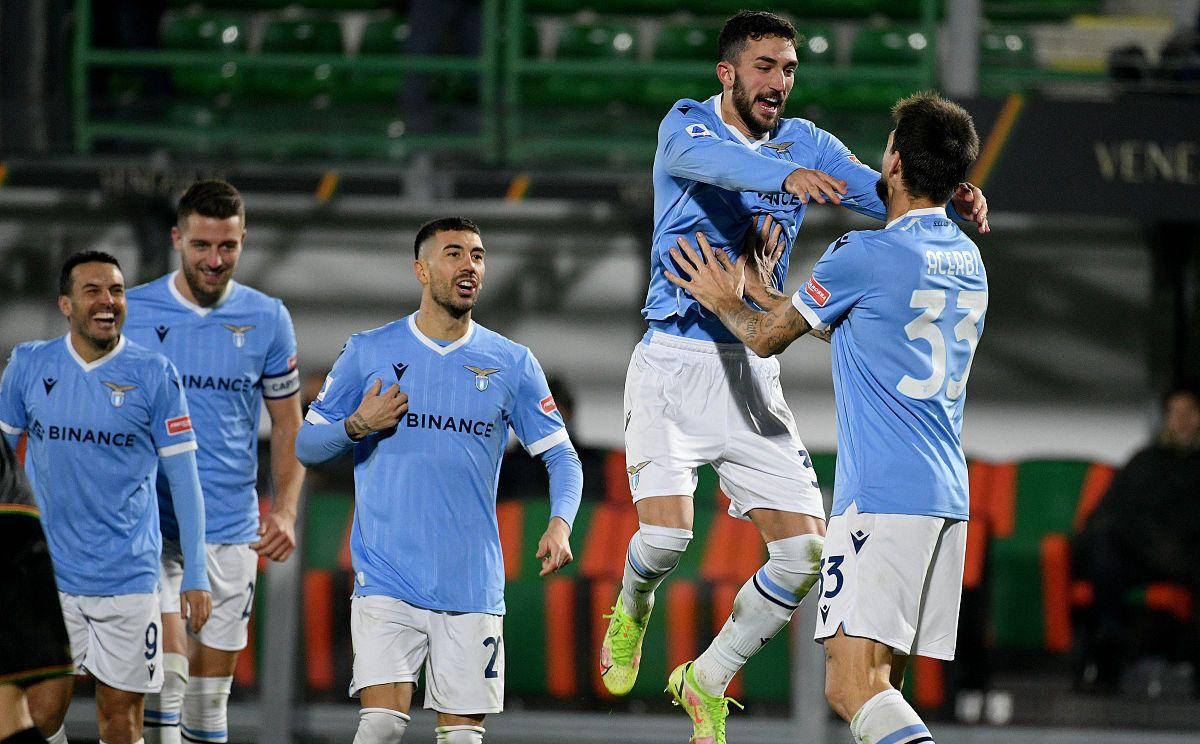 包含拉齐奥门将连续三场零封，堪称铁桶防线的词条