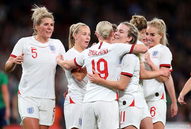 英格兰队不敌荷兰队，失去晋级女足世界杯的机会