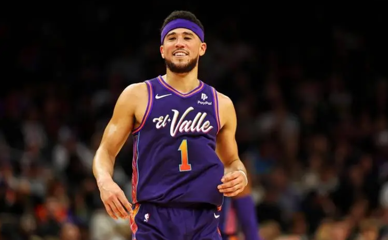 包含太阳击败奇才，布克高效拿下40分的词条